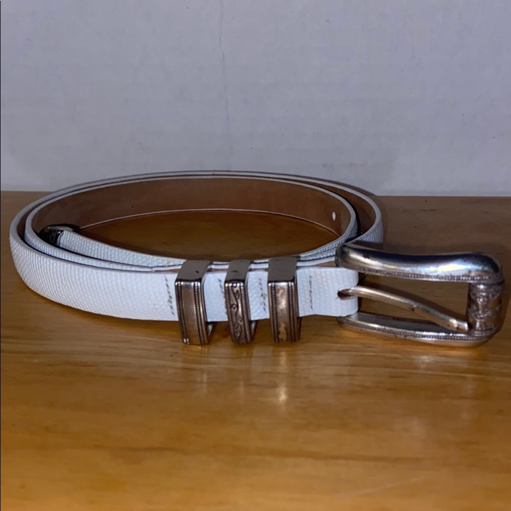 Brighton vintage C3902 L34 White snake skin embossed leather with Silver Buckle